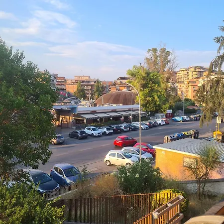 Mother House روما