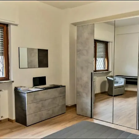 Mother House Homestay Rome